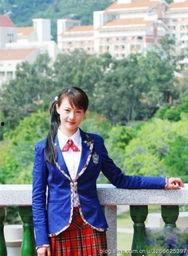 明星郑爽穿校服图片,青春校服下的清新魅力